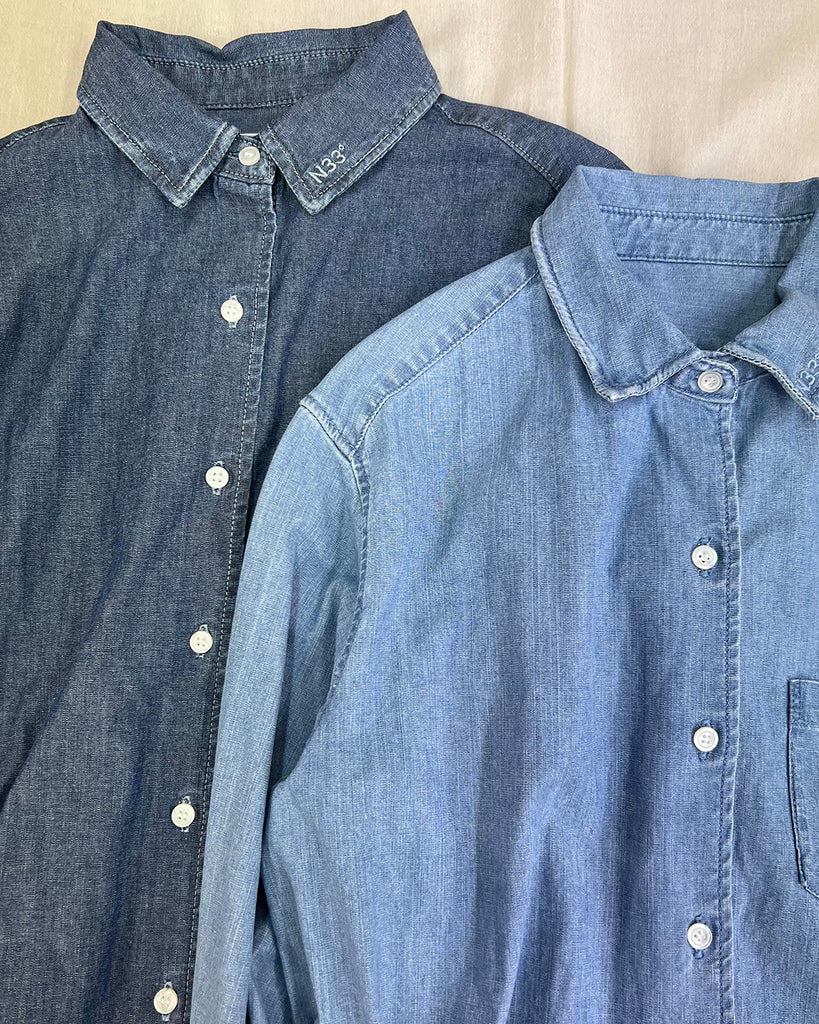 蛍光灯の元撮影　左：Blue　右：Light Blue