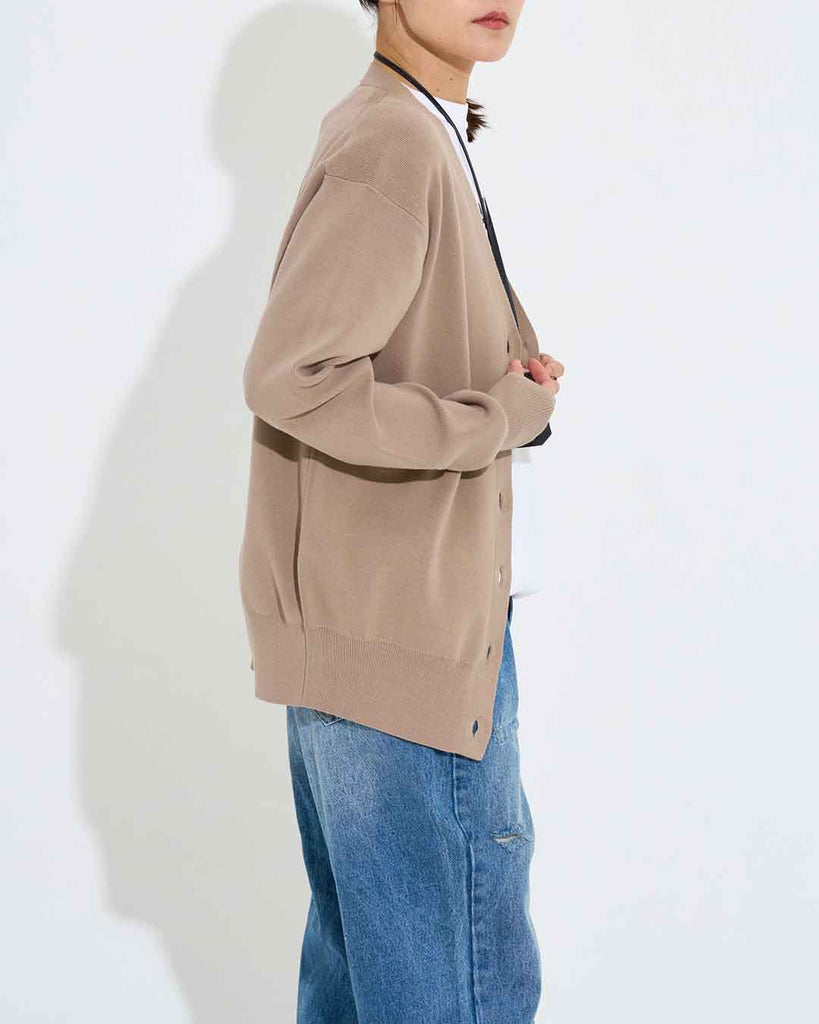 Model：168cm　着用サイズF