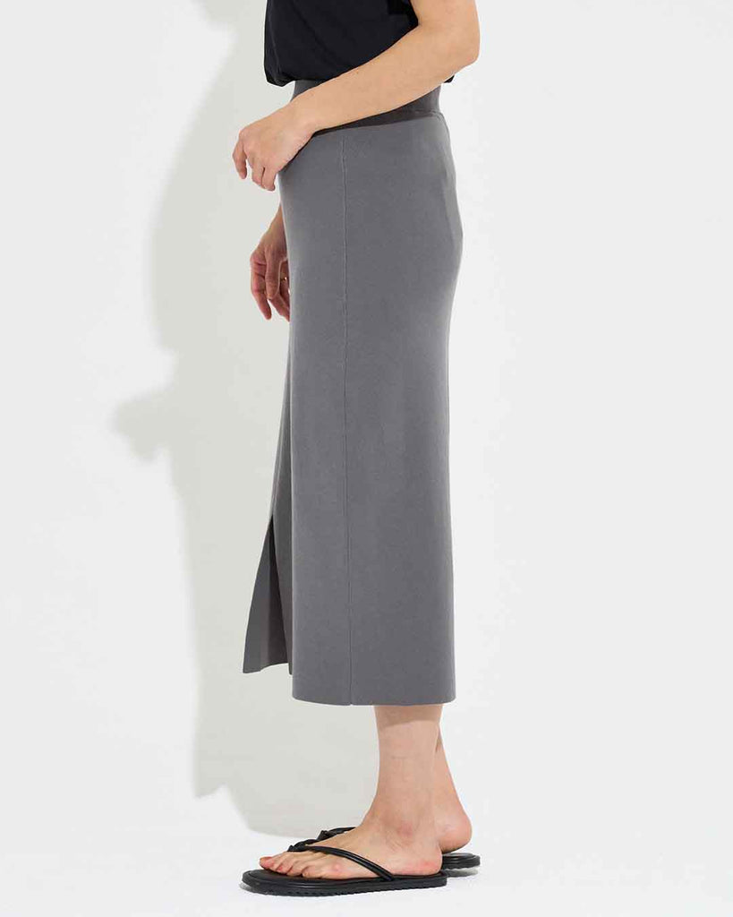 Model：168cm　着用サイズF