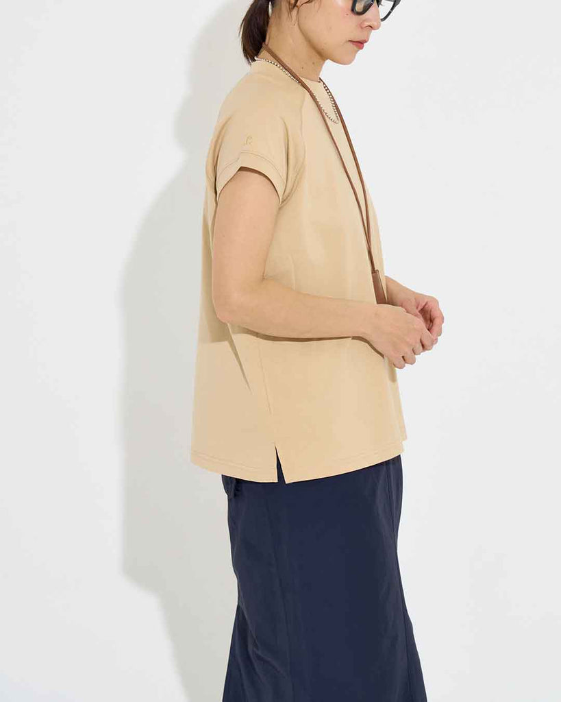 Model：168cm　着用サイズ：F