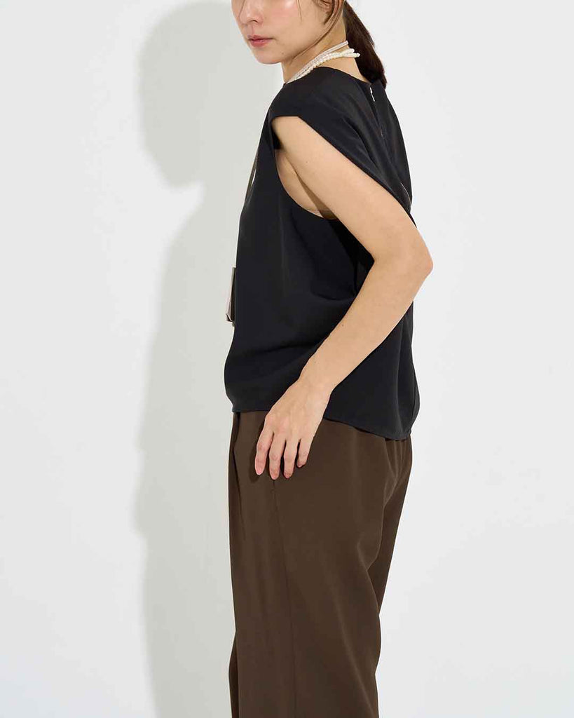 Model：168cm　着用サイズ：M