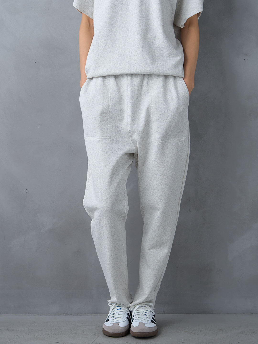 裏毛サルエルパンツ| Lazo_N33°（ラソエヌサーティスリー）の公式通販