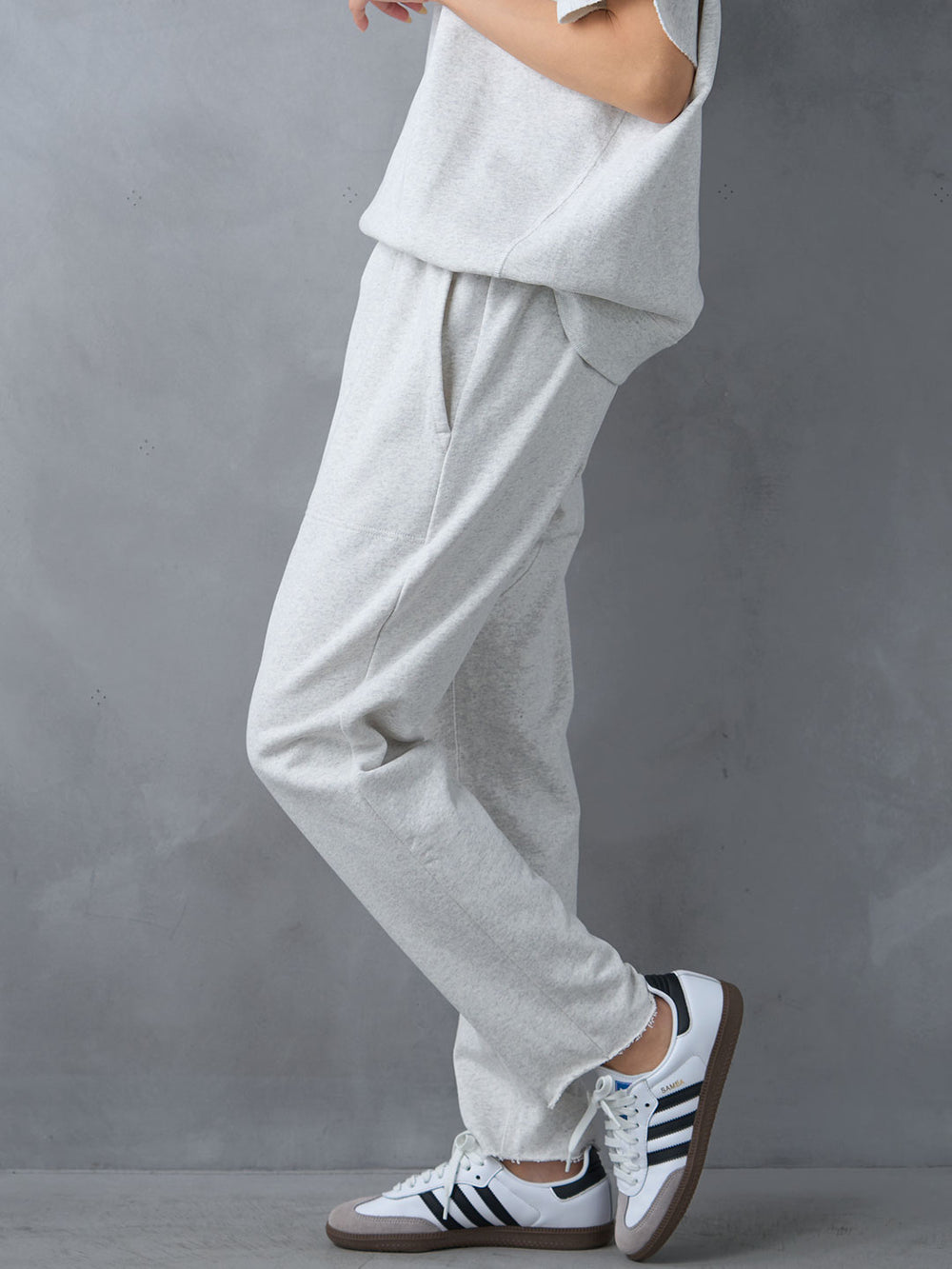 Model：171cm　着用サイズ：L