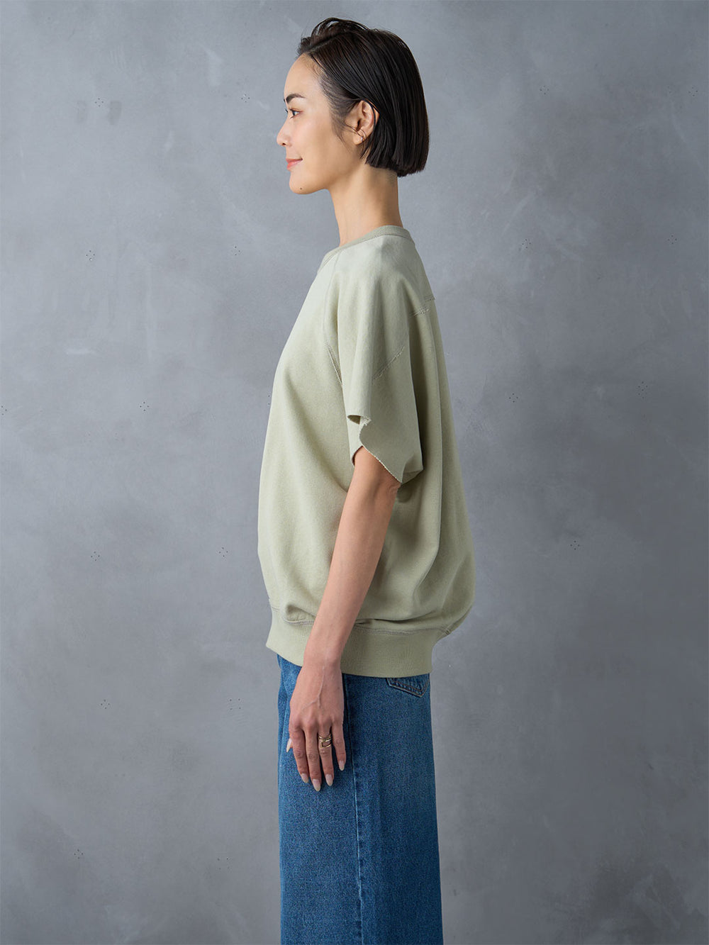 Model：171cm　着用サイズ：F