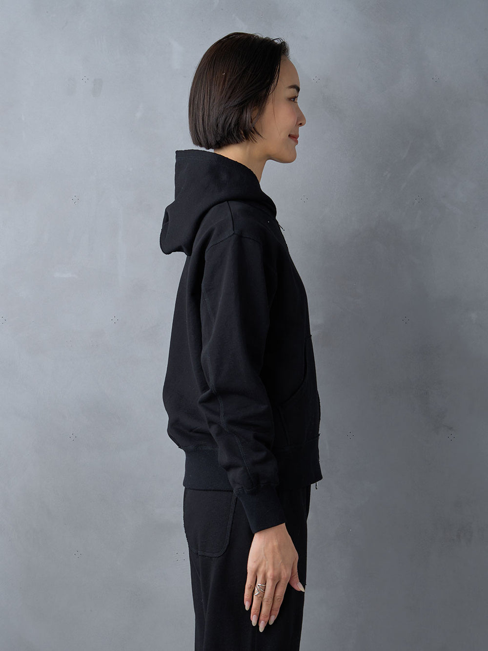 Model：171cm　着用サイズ：F