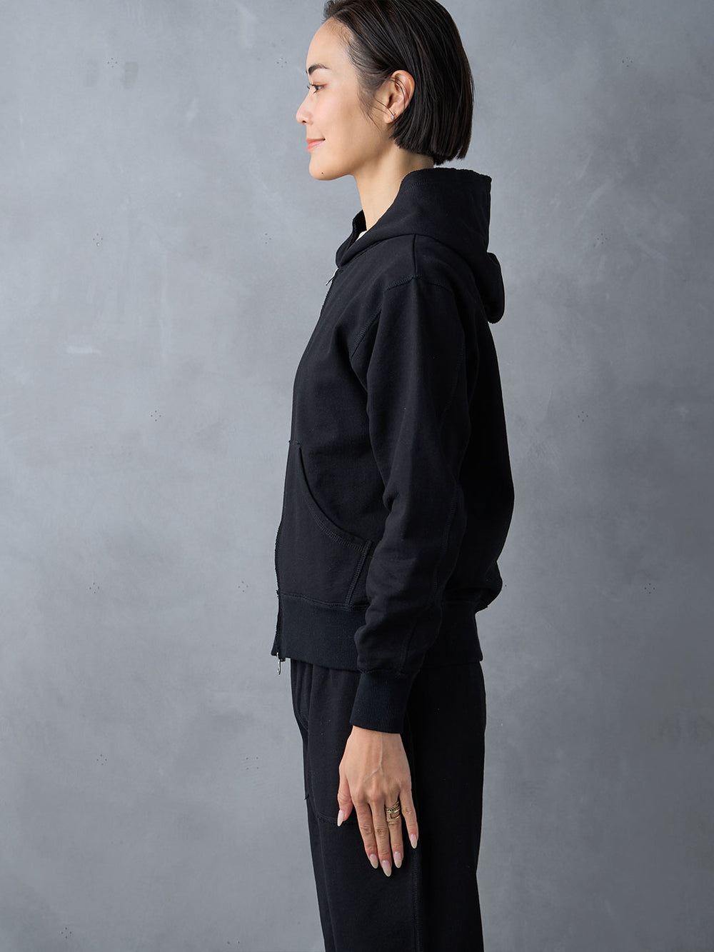 Model：171cm　着用サイズ：F