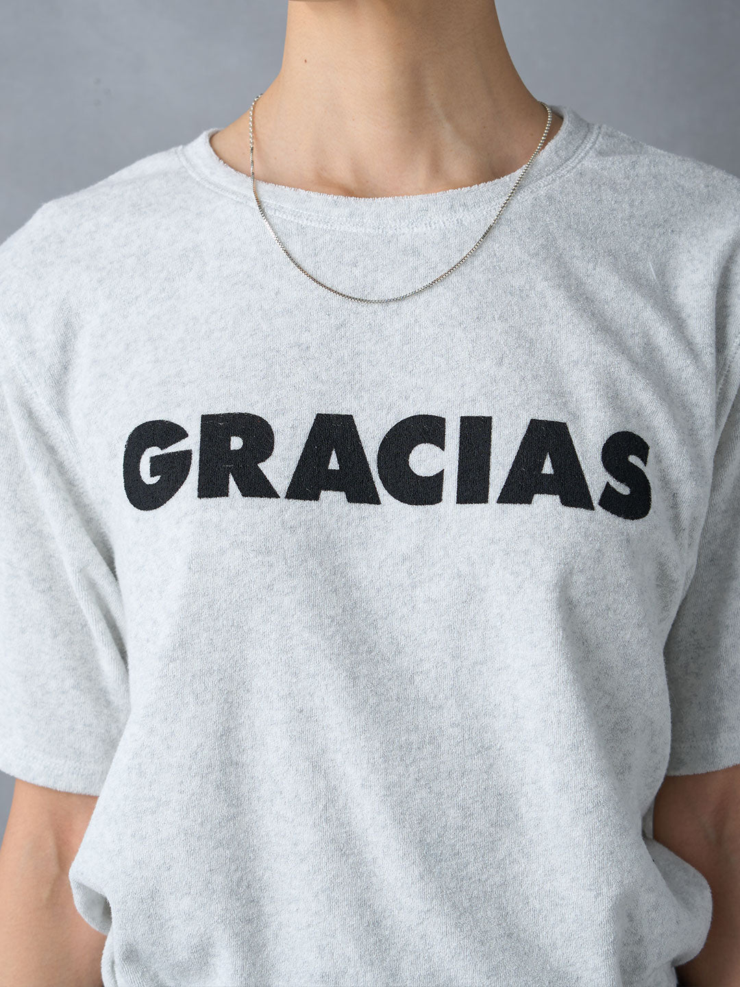 パイルGRACIASロゴTシャツ – Lazo_N33°