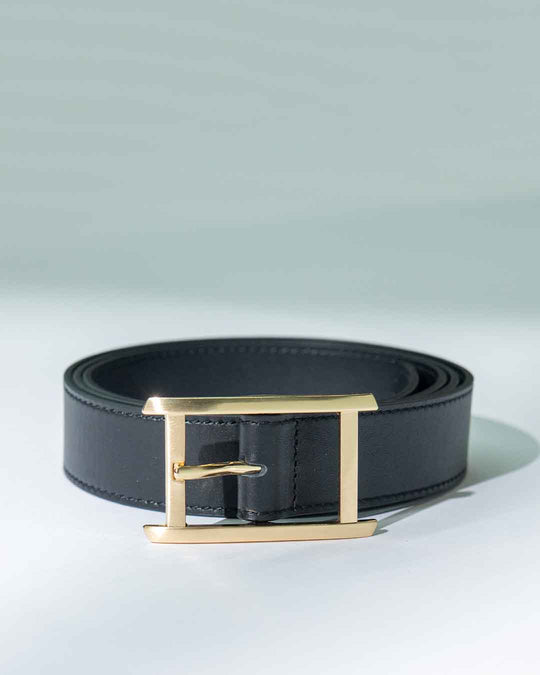 本革ロングベルト ディティール| Lazo_N33°（ラソエヌサーティスリー）の公式通販