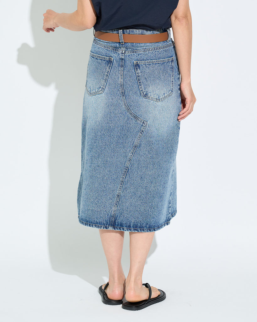 Model:168cm 着用サイズM