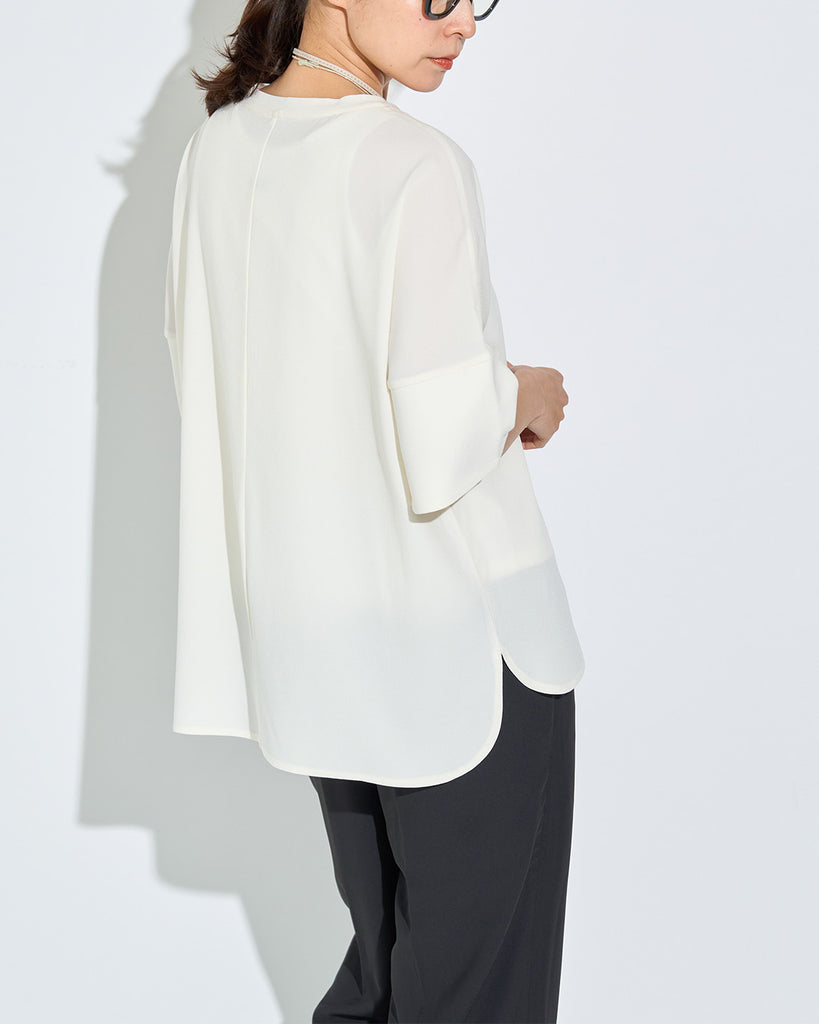 Model：168cm　着用サイズ：F