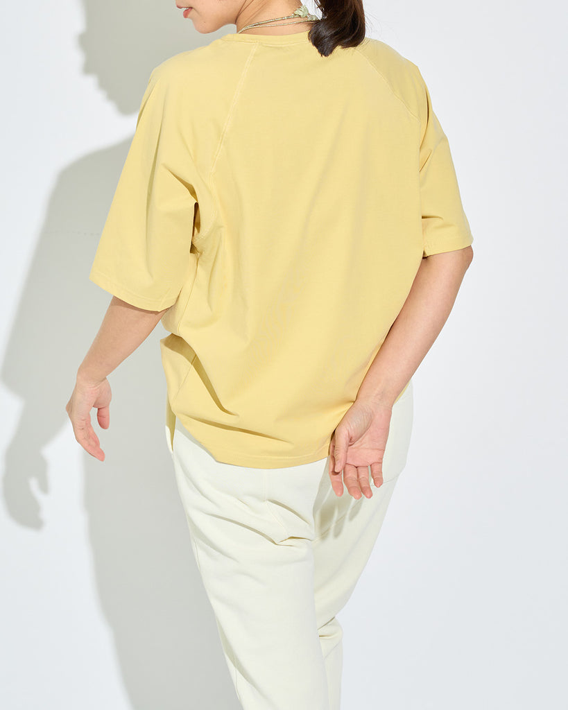 Model：168cm　着用サイズ：F