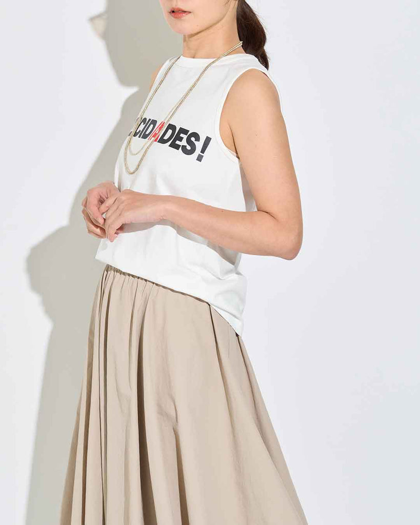 Model：168cm　着用サイズ：F