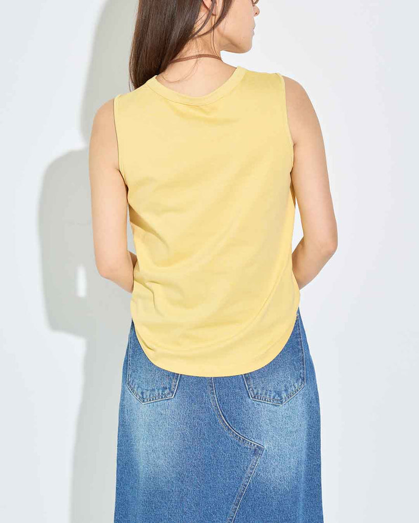 Model：168cm　着用サイズ：F