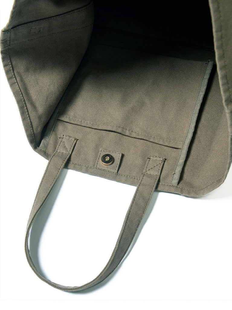 詳細　※実際はポケットにブランドタグが付きます。