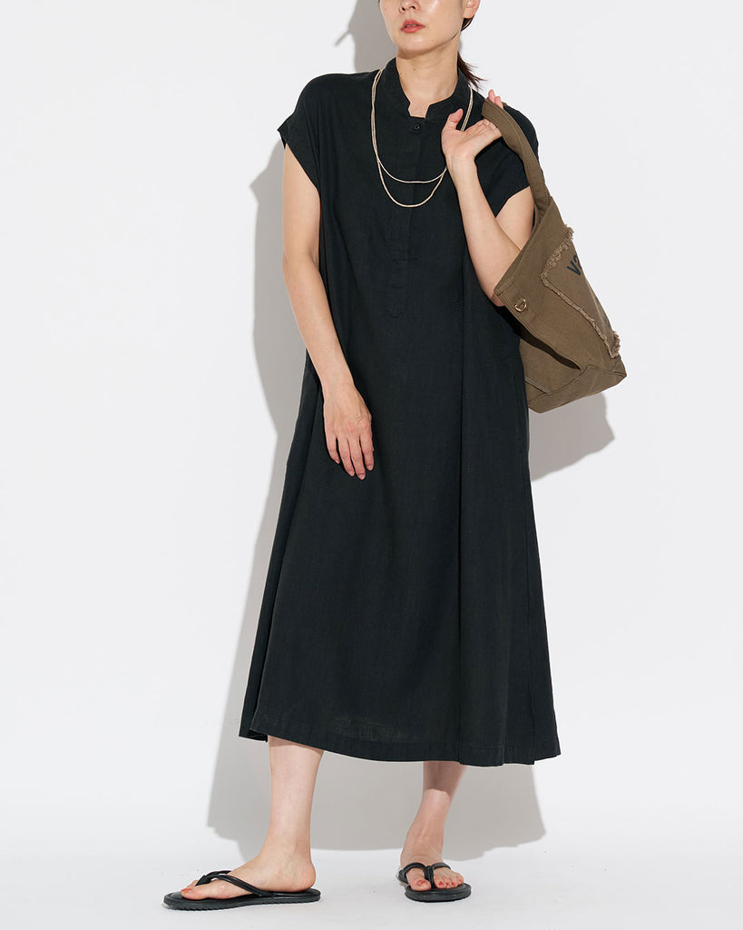 Model：168cm　着用サイズ：F