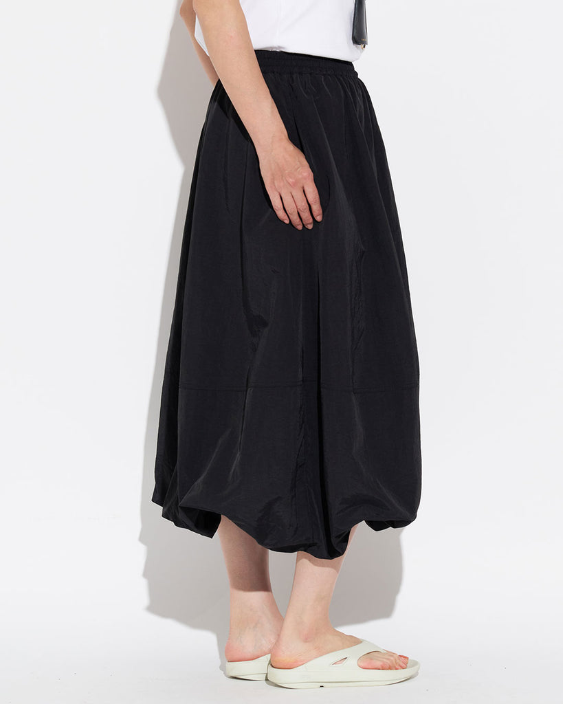 Model：168cm　着用サイズ：F