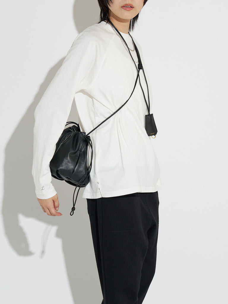 Model：164cm　着用サイズ：F