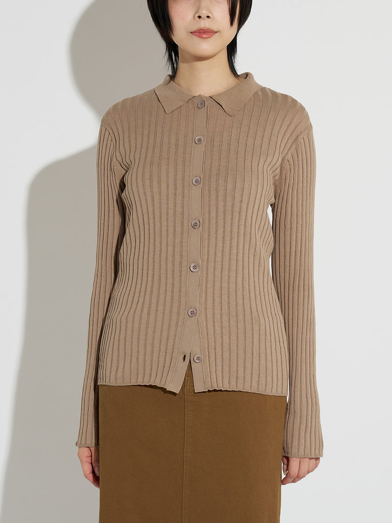 Model：164cm　着用サイズ：F