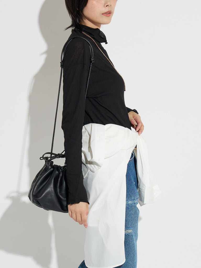 Model：164cm　着用サイズ：F