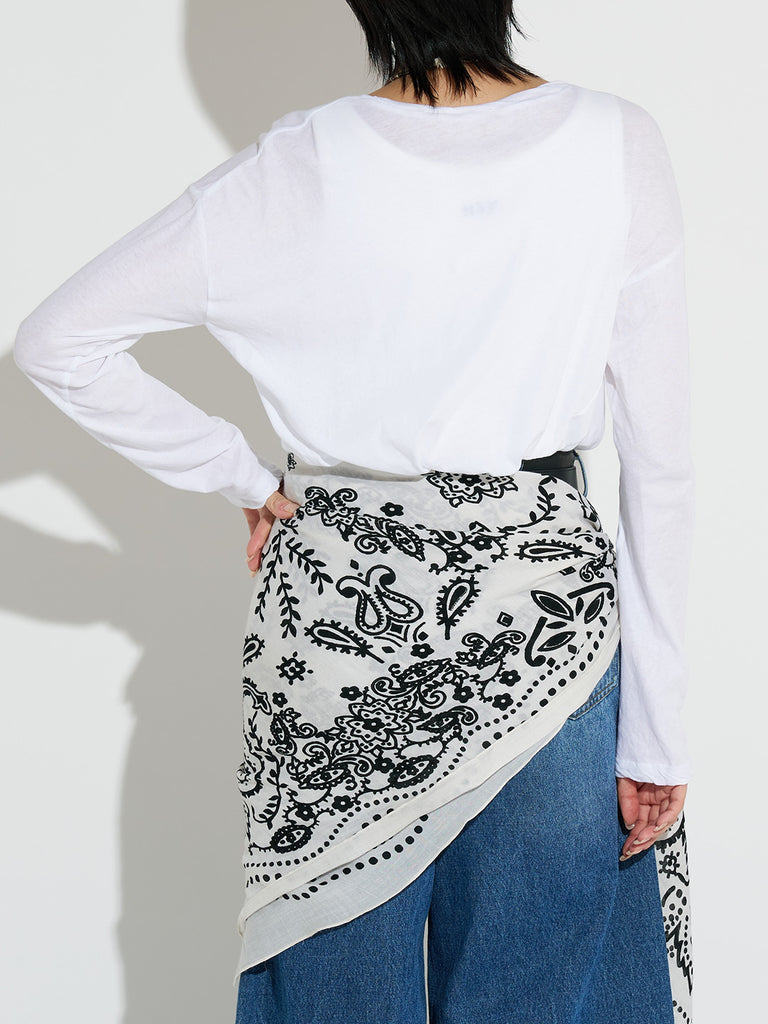 Model：164cm　着用サイズ：F