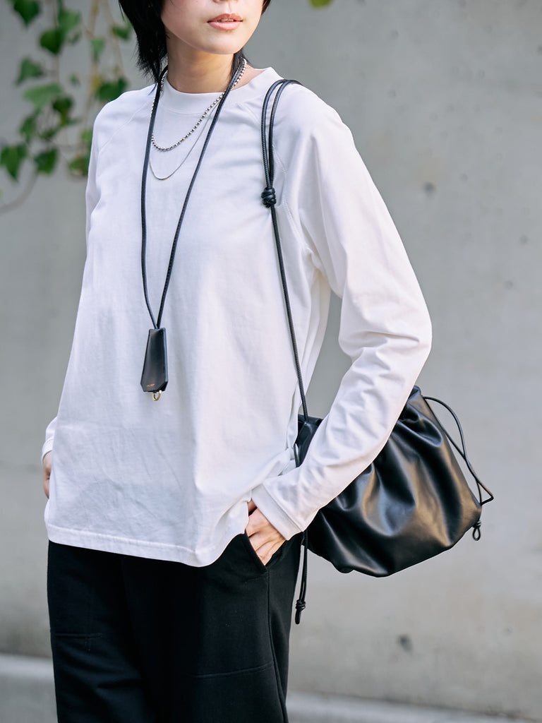 Model：164cm　着用サイズ：F