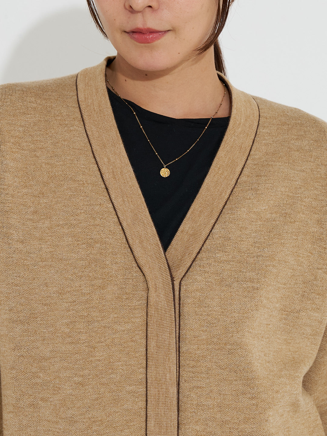 リバーシブルVネックカーディガン | Lazo_N33°（ラソエヌ