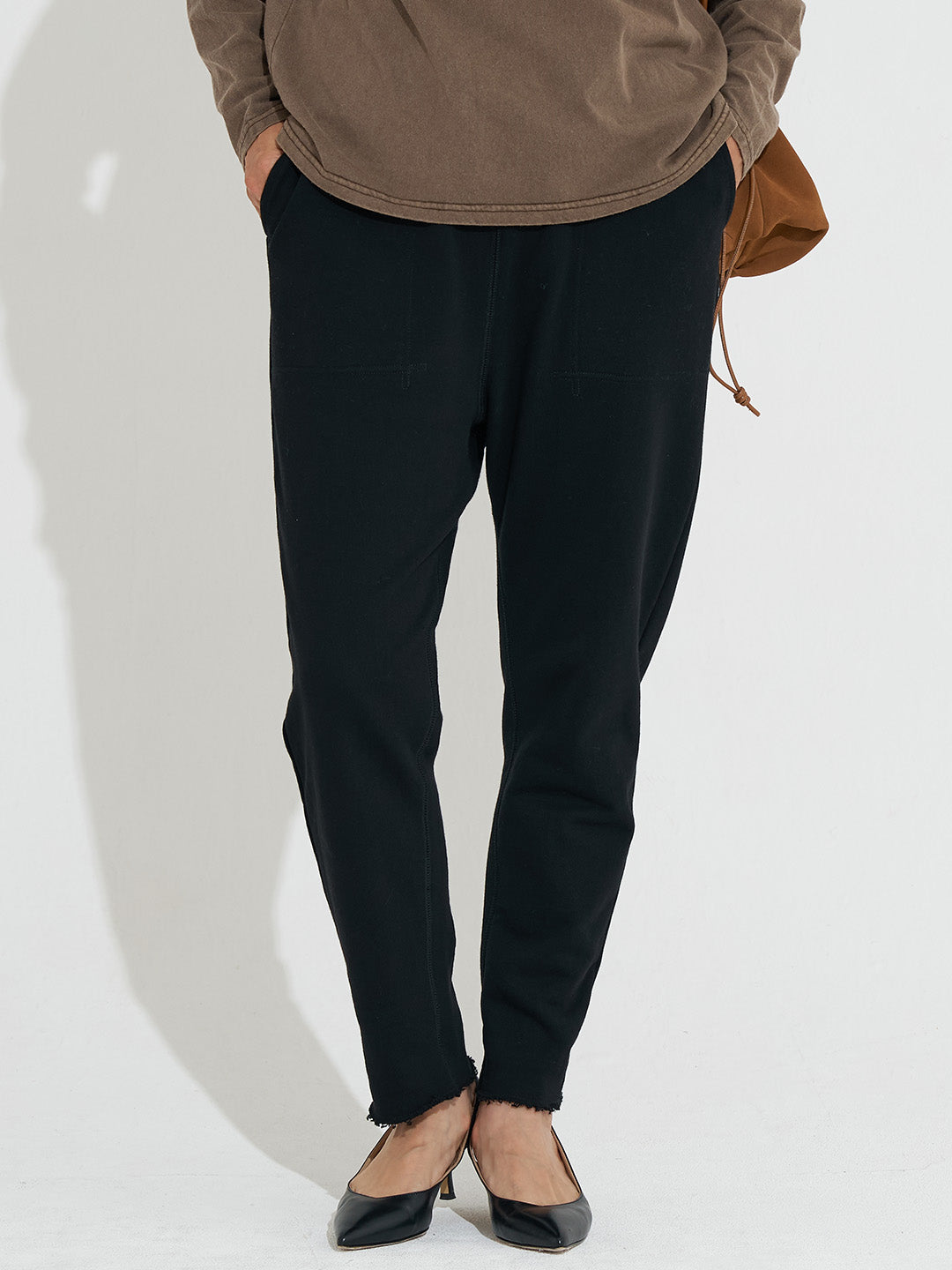 裏毛サルエルパンツ| Lazo_N33°（ラソエヌサーティスリー）の公式通販