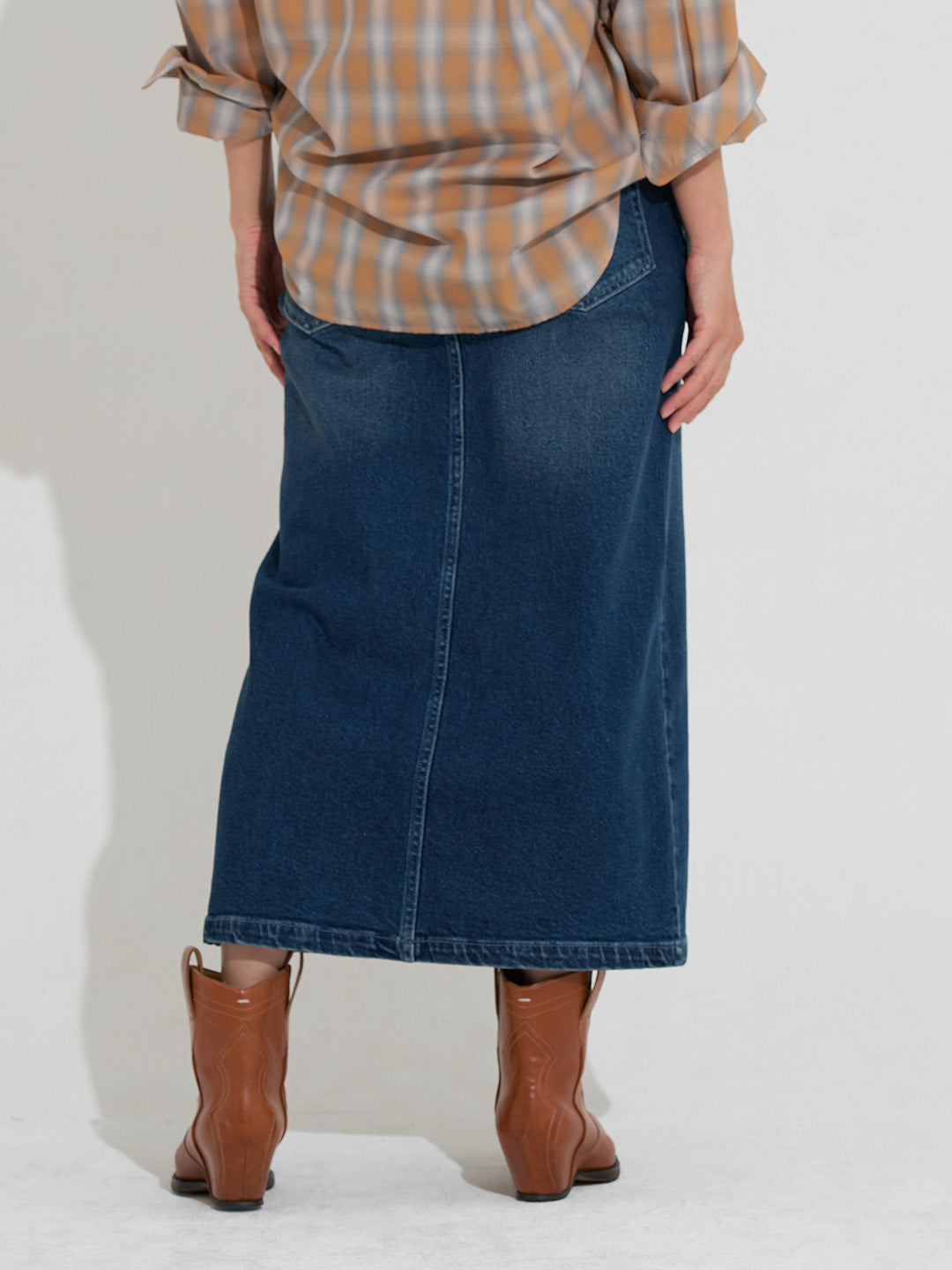 ストレッチスリットロングスカート | Lazo_N33°（ラソエヌサーティ