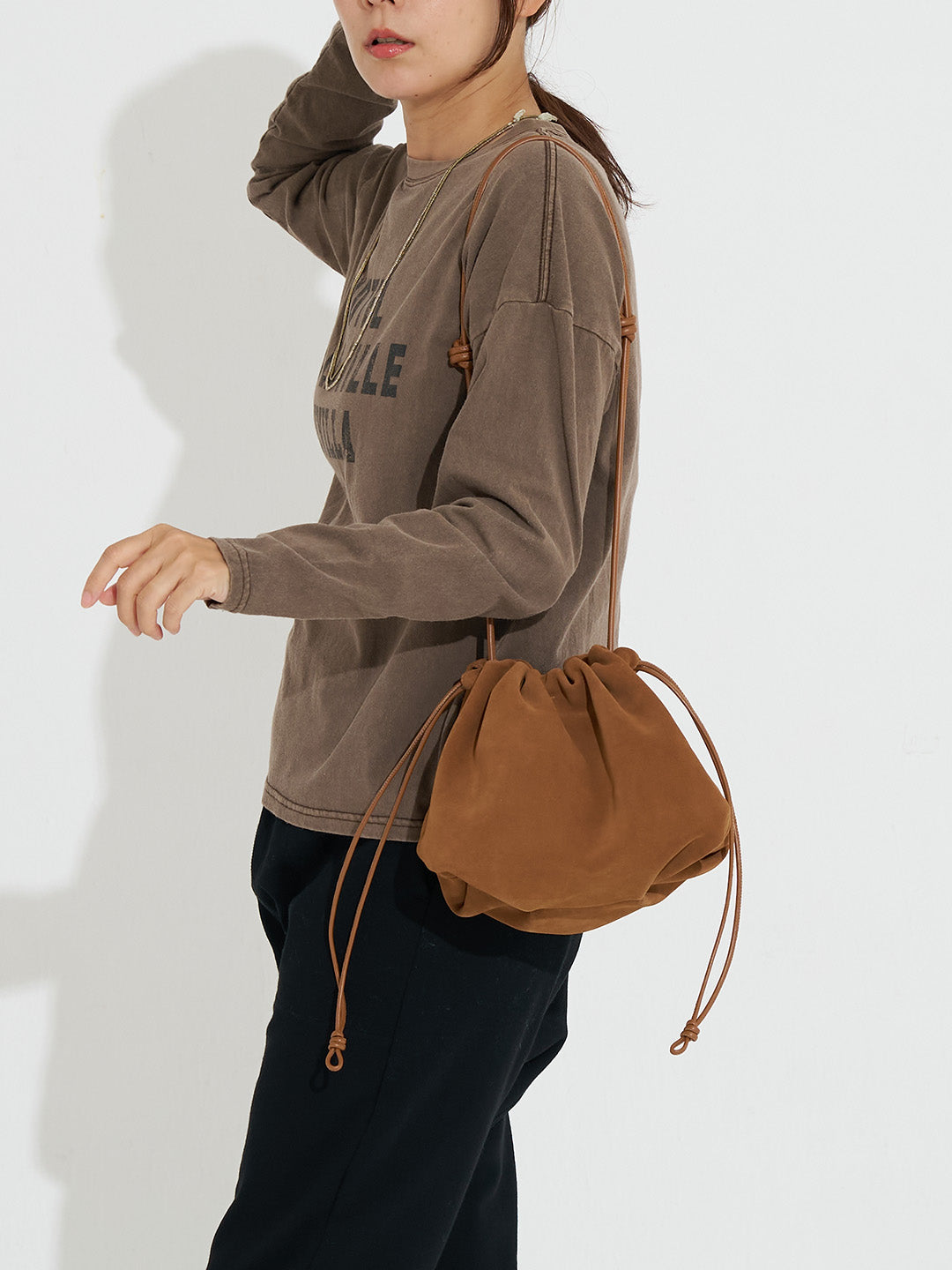 ステンシルロゴロングスリーブTシャツ | Lazo_N33°（ラソエヌ