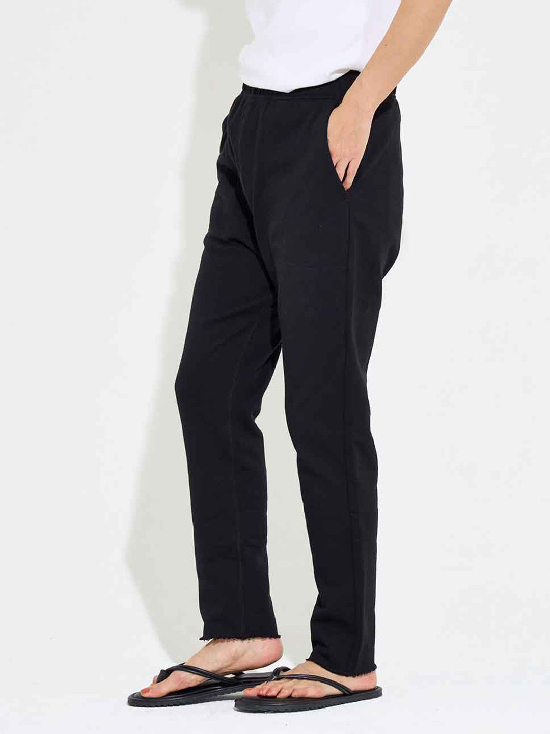 ラソエヌサーティスリーLazo_N33° 裏毛サルエルパンツ人気黒 裏毛サルエルパンツ| Lazo_N33°（ラソエヌサーティスリー）の