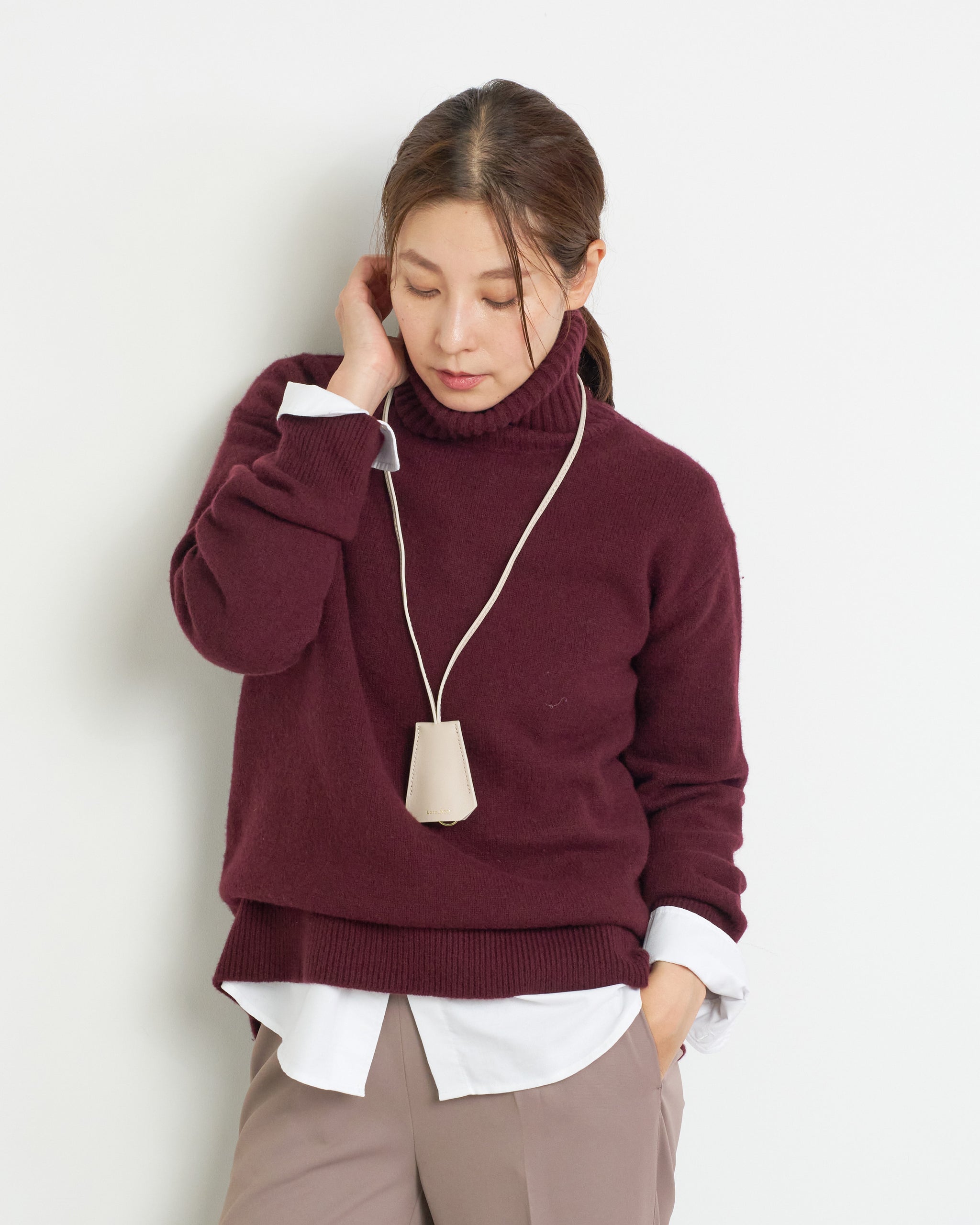 Baserange タートルネックニット XS-S