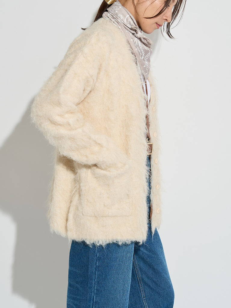 Model：168cm　着用サイズ：F