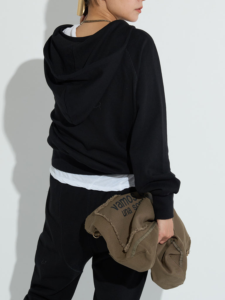 Model：168cm　着用サイズ：F