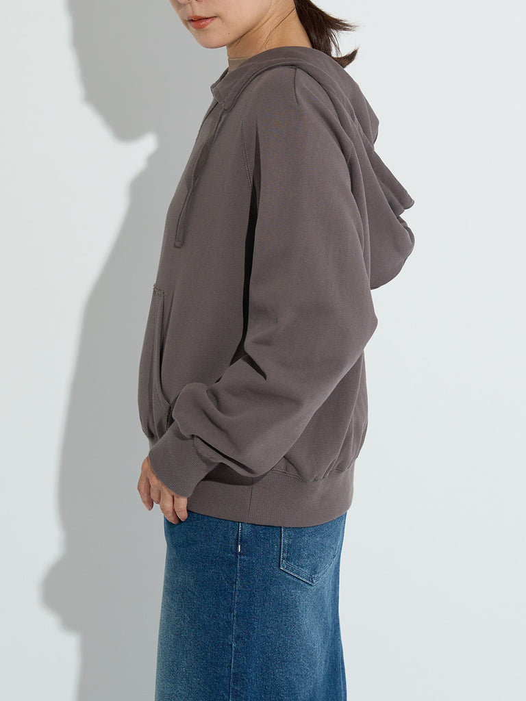 Model：168cm　着用サイズ：F