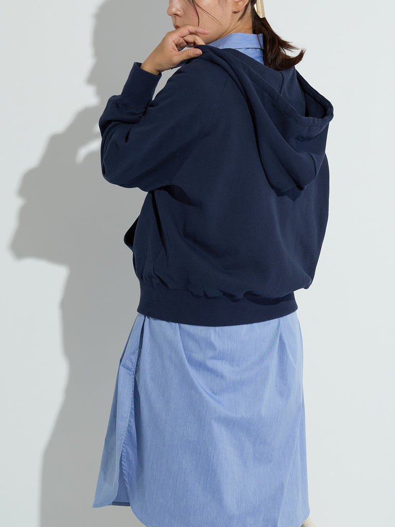 Model：168cm　着用サイズ：F