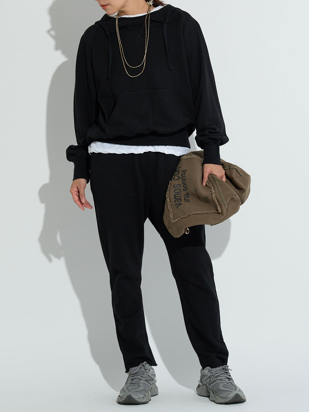 フーデッドスウェットセットアップ| Lazo_N33°（ラソエヌサーティスリー）の公式通販