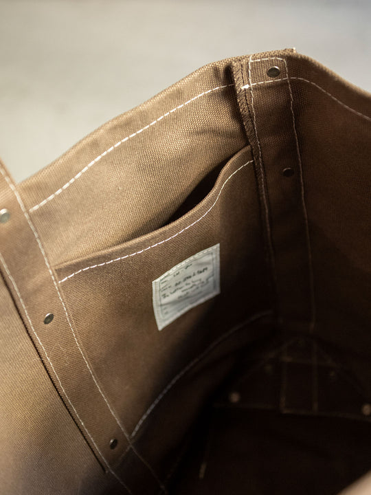 ライトキャンバストートバッグ ディティール| Lazo_N33°（ラソエヌサーティスリー）の公式通販