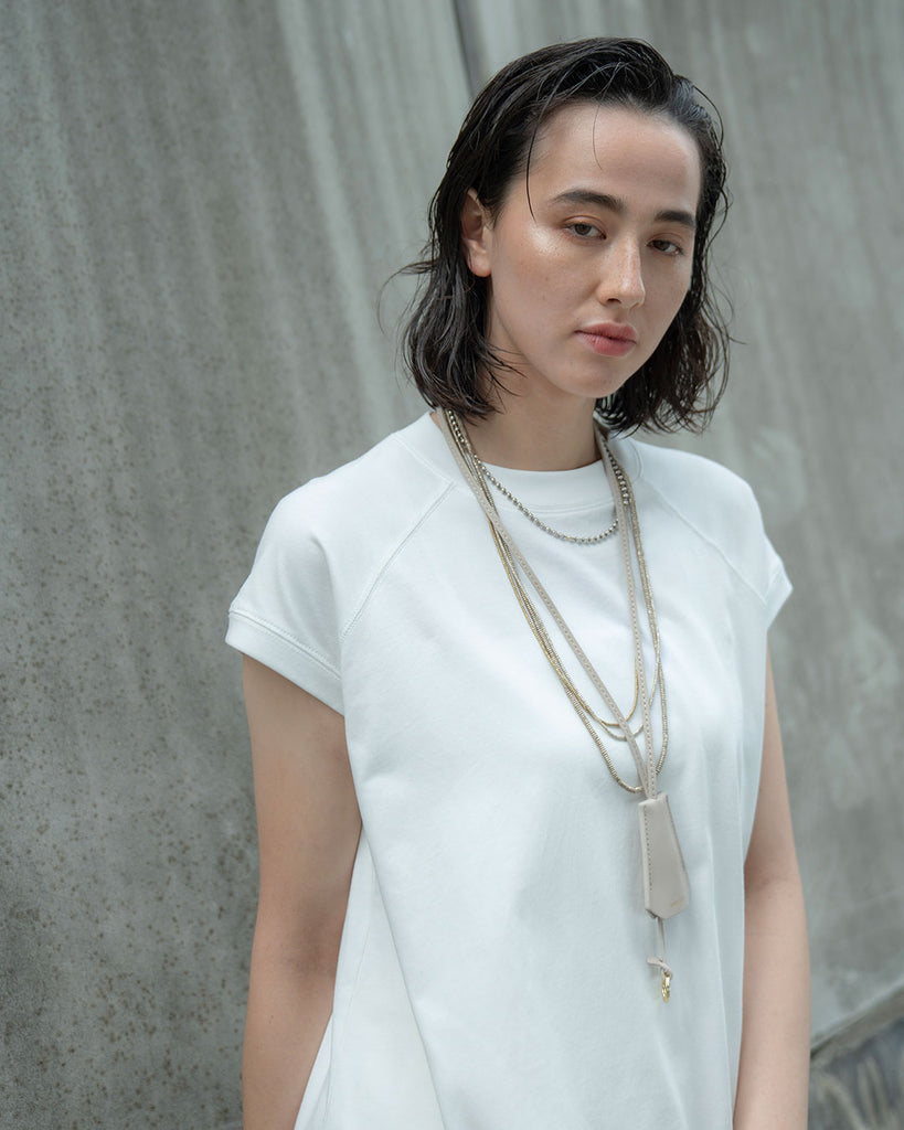 Model：173cm　着用サイズ：F