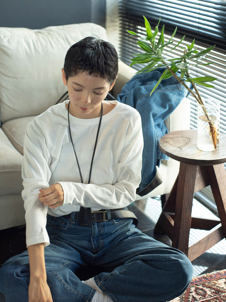 Model：163cm　着用サイズ：Pants L Tops F