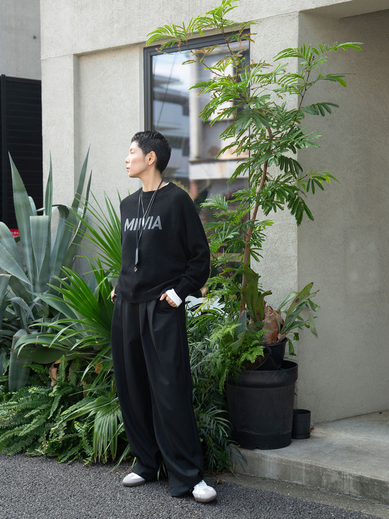 Model：163cm　着用サイズ：Pants L Knit F