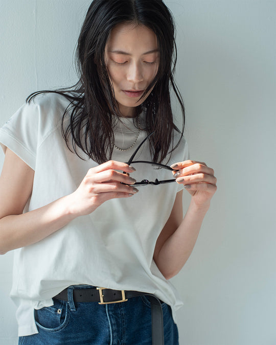 大人スタイルのための上質Tシャツディティール| Lazo_N33°（ラソエヌサーティスリー）の公式通販