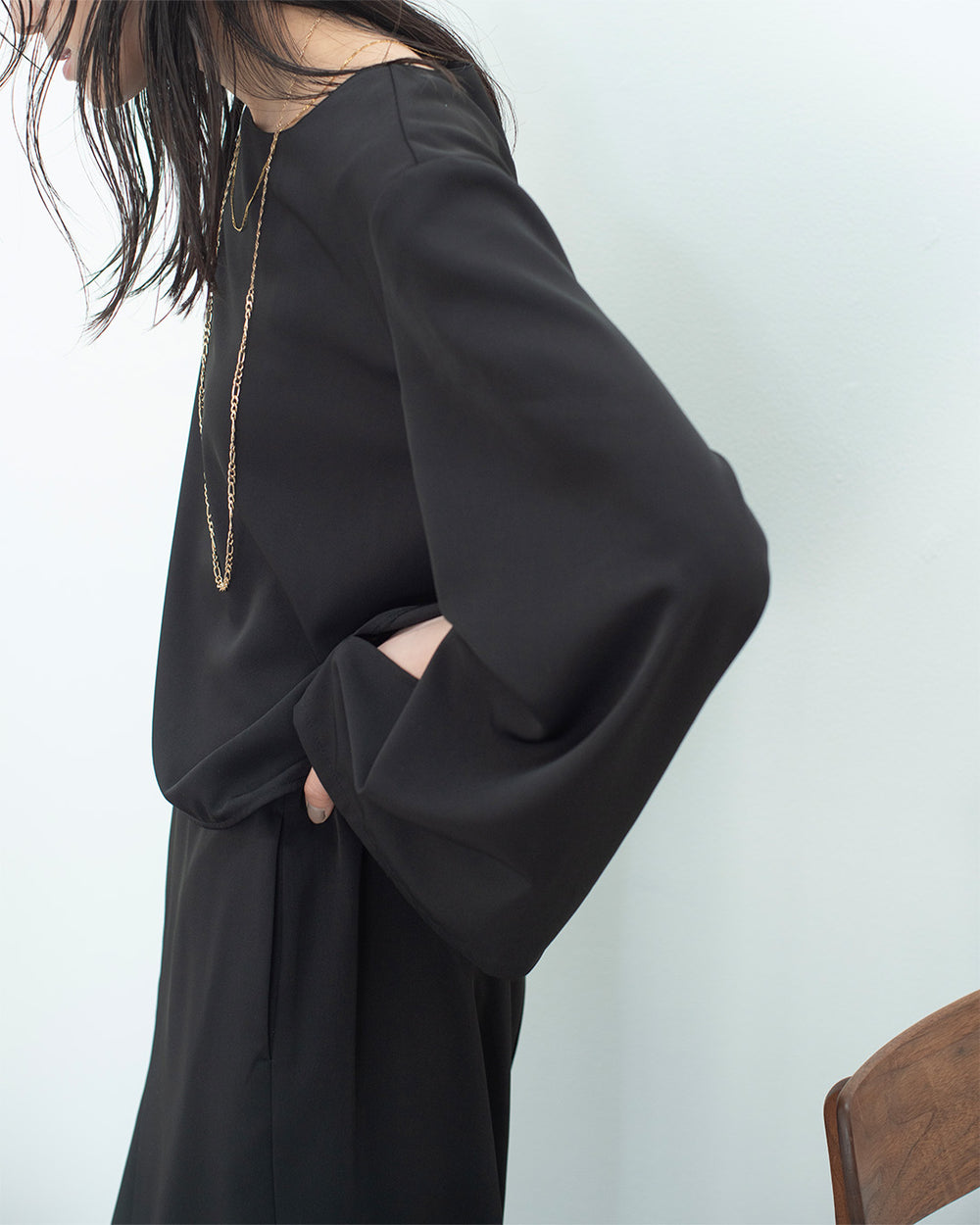 スリットロングスリーブブラウス