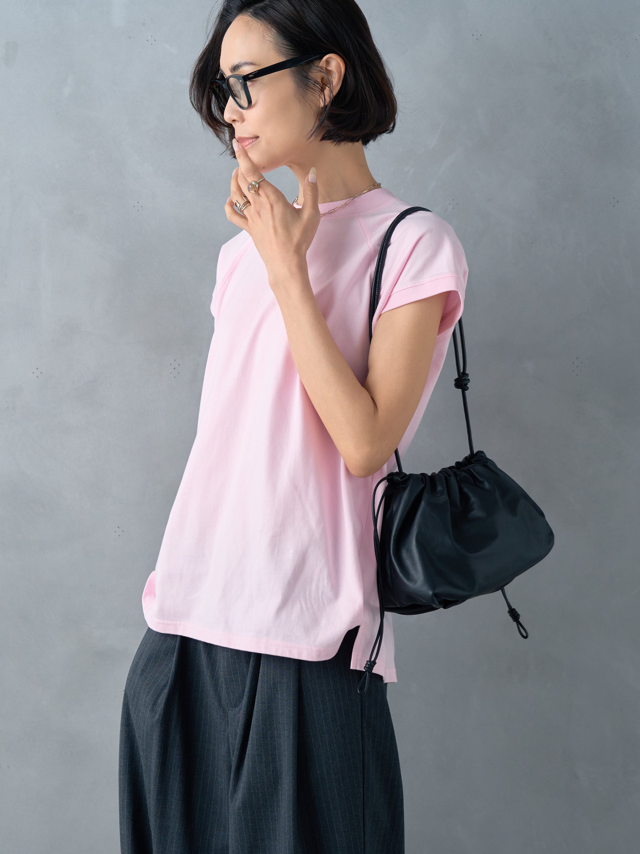 ボトルネックコットンTee | Lazo_N33°（ラソエヌサーティスリー）の
